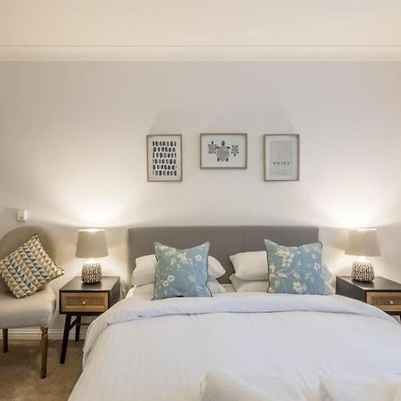 Lovely 1 Bed Apartment With Free Parking & Garden CBG Εξωτερικό φωτογραφία
