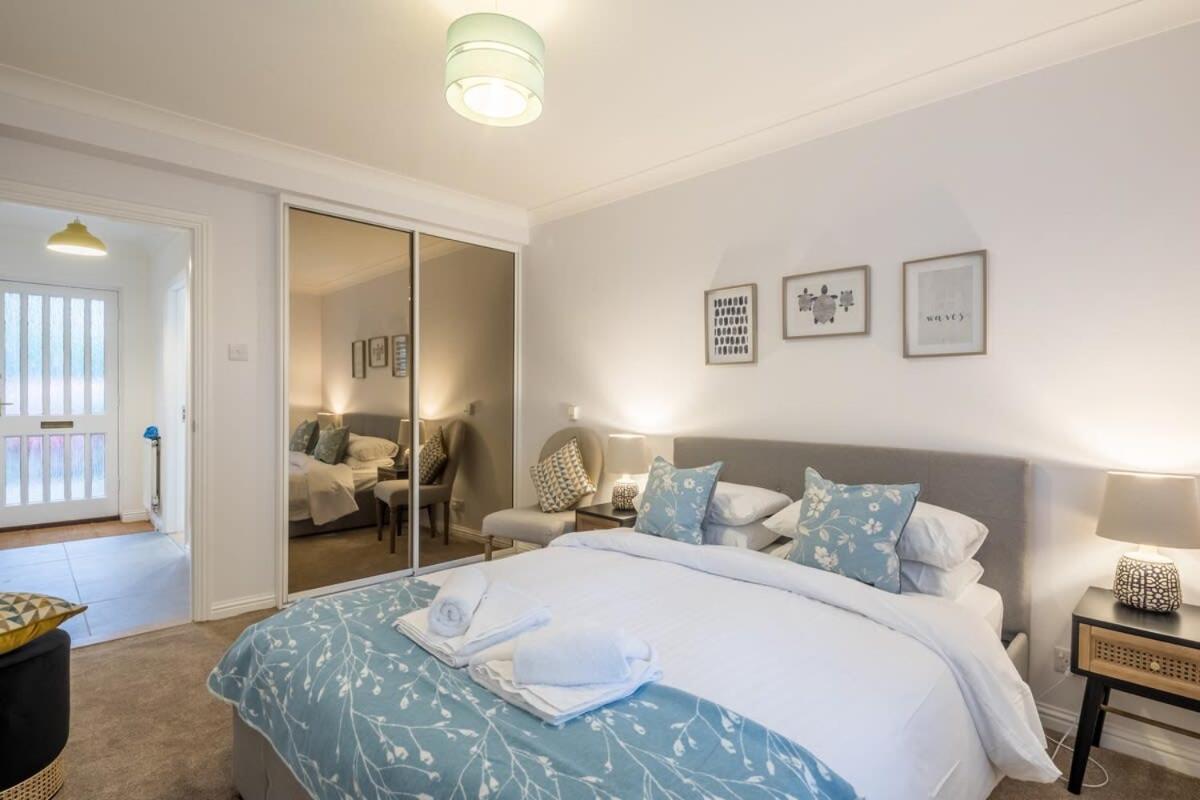 Lovely 1 Bed Apartment With Free Parking & Garden CBG Εξωτερικό φωτογραφία